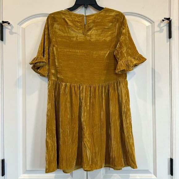 NWT Melloday Mustard Velvet Short Sleeve Midi Dress S or XS NWOT - Picture 4 of 12